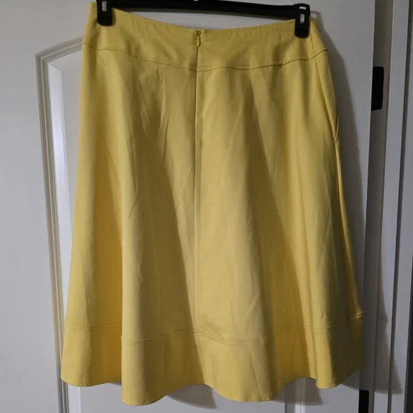 Lane Bryant Yellow A-Line Skirt - Picture 2 of 4